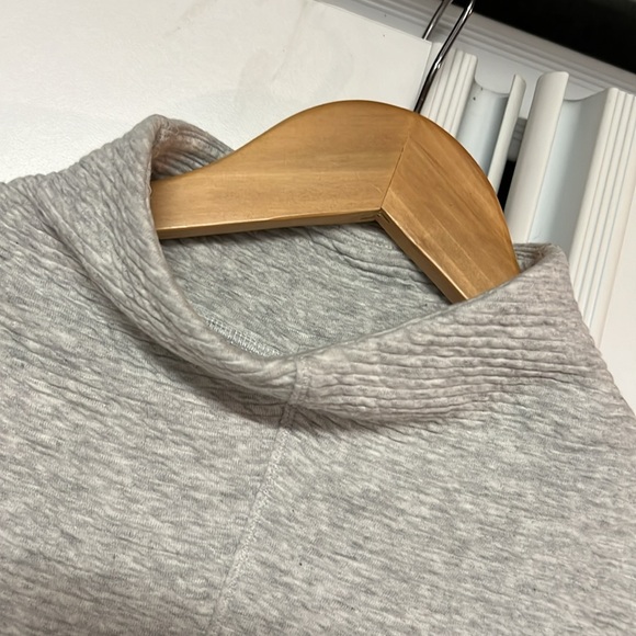Lululemon Gray Mock Neck Ribbed - Picture 6 of 6